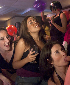 Horny party girl loves a facial from Dancing Bear